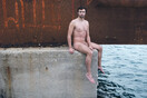 Ο κολυμβητής και ηθοποιός Σωτήρης Πάστρας στο NAKED CITY