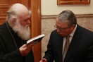 Τα ορθόδοξα διαπιστευτήρια του κ. Μπαμπινιώτη