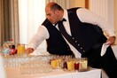 Aντιστασιακός εναντίον αντιστασιακών για το "όχι" στη δεξίωση