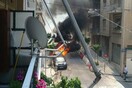 Τρεις τραυματίες από την επίθεση με μολότοφ στο ΑΤ Εξαρχείων