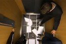 Τι θα έκανες αν πάθαινες το ίδιο μέσα στο ασανσέρ;