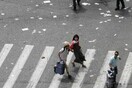 Τι είδε ο Γιαπωνέζος στο Σύνταγμα την ημέρα των επεισοδίων; (video)