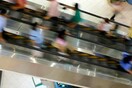 Ο πρόεδρος των ξενοδόχων ζητά τώρα ανοικτά καταστήματα όλες τις Κυριακές
