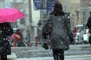 Χιόνια και τσουχτερό κρύο στην πόλη