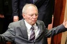 Πάρτε δάνεια, δώστε μας ενέργεια από τον ήλιο