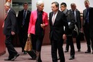 Spiegel: «Το λουρί θα σφίξει κι άλλο για την Ελλάδα»