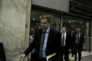 Τώρα: Μέλη του ΠΑΜΕ απέκλεισαν την είσοδο του υπ. Εργασίας