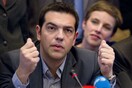 Τσίπρας στο Παρίσι: «Ιμιτασιόν Σαρκοζί ο Σαμαράς»