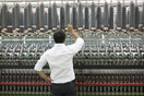 Σχεδόν 9% μειώθηκαν οι παραγγελίες στη Βιομηχανία