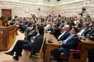 Αναδρομικά ύψους περίπου 80 εκατομμυρίων ευρώ ζητούν οι συνταξιούχοι βουλευτές