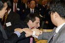 Ν. Κορέα: Επίθεση με μαχαίρι στον Αμερικανό πρέσβη