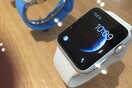 Tο Apple Watch κάνει την εμφάνισή του στην εβδομάδα μόδας του Παρισιού