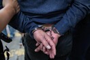 Συνελήφθη 32χρονος που διατηρούσε ερωτική σχέση με ανήλικη και την εκβίαζε με γυμνές φωτογραφίες