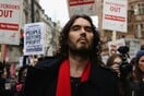Russell Brand: "Και εγώ θα ψήφιζα ΣΥΡΙΖΑ. This is exciting!"