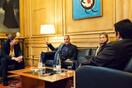 Μεγάλη ουρά στη Βαρκελώνη για να ακούσουν τον Βαρουφάκη