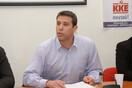 28 ετών, φιλόλογος, ΚΚΕ και δήμαρχος Πετρούπολης
