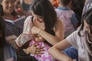 Ο θηλασμός, εκτός από τα βρέφη, κάνει καλό και στην οικονομία