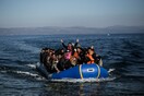 Κατά χιλιάδες εξακολουθούν να καταφθάνουν οι πρόσφυγες στη Λέσβο