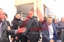 Με συνοδεία αστυνομικών έφυγαν από το αεροδρόμιο Αλεξανδρούπολης οι βουλευτές του ΣΥΡΙΖΑ - Άγριος προπηλακισμός από τους αγρότες
