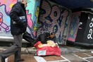 Καταφύγιο νύχτας για τους άστεγους θα φτιάξει ο Δήμος Αθηναίων