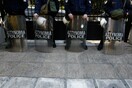 Ξαφνική διαμαρτυρία αστυνομικών στο Μαξίμου