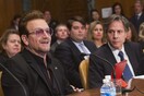 Bono στο αμερικανικό Κογκρέσο: Να βαλουμε κωμικούς να σταματήσουν τον ISIS