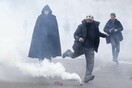 Σοβαρά επεισόδια στο Παρίσι - Παρά τα δρακόντεια μέτρα, διαδηλωτές και αστυνομικοί συγκρούστηκαν