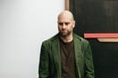 Κωστής Βελώνης: Πώς θα μπορούσε να σκεφτεί κανείς ελεύθερα στη σκιά μιας γκαλερί;