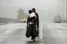 Εννιά συγκλονιστικές εικόνες Ελλήνων φωτορεπόρτερ στις καλύτερες του Reuters για το 2015