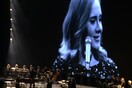 Η Adele αποτίει φόρο τιμής στα θύματα του Ορλάντο και ξεσπά σε κλάματα (video)