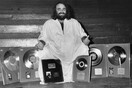 10 τραγούδια του Ντέμη Ρούσσου που δεν θα μπορέσει να πει άλλος