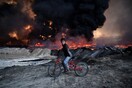 Ποδήλατο στα φλεγόμενα πετρέλαια της Μοσούλης