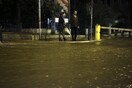 Eικόνες από τη βραδινή νεροποντή που σάρωσε την Αθήνα