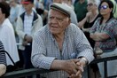 Όχι πια χημικά, μόνο ξύλο. Από τον @aNameToCome