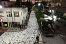 Ένας ποταμός από 10.000 βιβλία πλημμύρισε για μία και μοναδική νύχτα τους δρόμους του Τορόντο