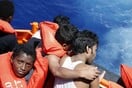 Οι διακινητές ανθρώπων βγάζουν 35 δισεκ. δολάρια ετησίως εκμεταλλευόμενοι τη μεταναστευτική κρίση