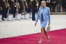 Μπριζίτ Τρονιέ:Τι φόρεσε σήμερα η νέα Πρώτη Κυρία της Γαλλίας και ποια θύμισαν σε όλους τα ρούχα της