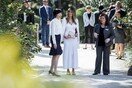 Η Μελάνια Τραμπ στην πρώτη της «σόλο» εμφάνιση ως Πρώτη Κυρία είχε ρόλο ξεναγού