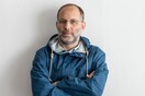 Ο Ira Sachs κυρίως ελπίζει να είναι χρήσιμος μέσα από τις ταινίες του και μιλά γι' αυτό στο LIFO.gr