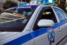 Ληστεία θρίλερ σε υποκατάστημα τράπεζας στον Πειραιά. Κρατούσαν ομήρους υπαλλήλους και πελάτες επί τρεις ώρες