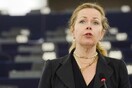 Eυρωβουλευτής προτείνει να διακοπούν οι κοινοτικές χρηματοδοτήσεις για όσες χώρες δεν δίνουν άσυλο σε Σύρους