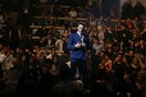 Έφοδος ελεγκτών και λουκέτο στο νυχτερινό κέντρο διασκέδασης που τραγουδάει ο Βέρτης