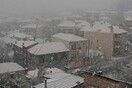 Κι όμως, στο Καρπενήσι χιονίζει και το έστρωσε - BINTEO