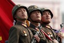 Η Β. Κορέα γιόρτασε σήμερα την επέτειο του στρατού της με ασκήσεις και πυρά