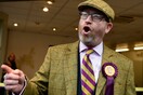 Το UKIP που συνέβαλε στο Brexit υπέστη οδυνηρή ήττα-Παραιτείται ο αρχηγός του
