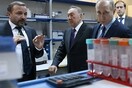 Ο Πούτιν επισκέφθηκε εργοστάσιο που παρασκευάζει το «χάπι της νεότητας»