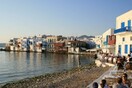 Επιχείρηση-σκούπα για να διώξουν τους Ρομά από την Μύκονο