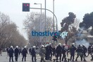 Επεισόδια στη Θεσσαλονίκη - Παράλληλες συγκεντρώσεις αντιεξουσιαστών και εθνικιστών