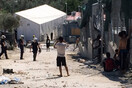 Ανησυχία για την αστυνομική βία και τα επεισόδια εναντίον προσφύγων στη Μόρια εκφράζουν 14 οργανώσεις