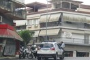 Ιωάννινα: 30χρονη μητέρα έπεσε από τον 3ο όροφο πολυκατοικίας